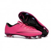 chaussure de foot nike hypervenom rose