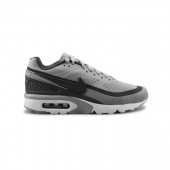 nike grise signe rose