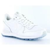 nike internationalist noir femme